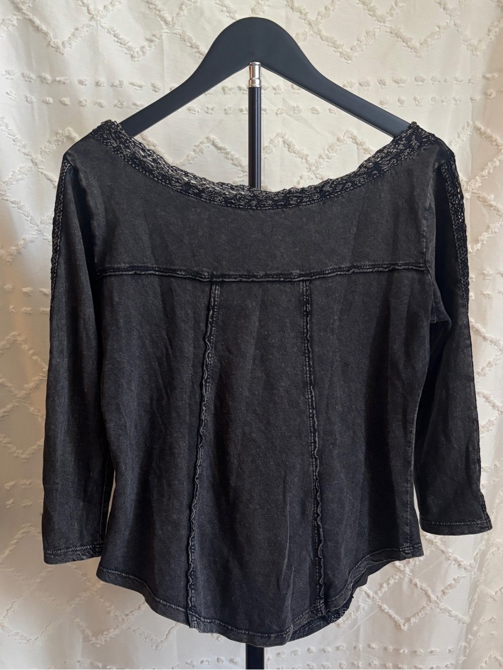 Free People Black Lace Crochet Boho Top 3/4 Sleeve Washed Knit - Picture 4 of 5
